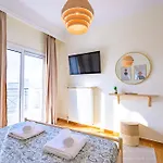 Theasea Apartment